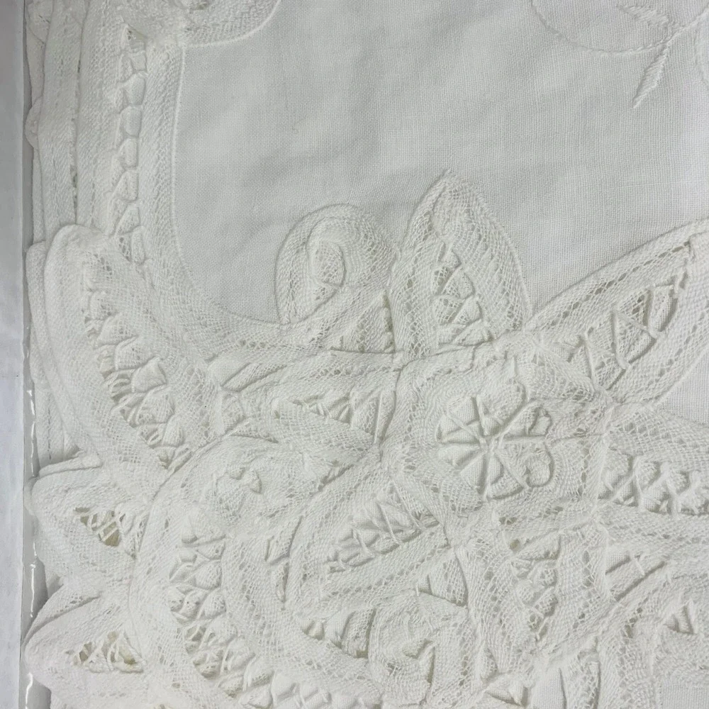 Vintage Battenberg Lace 36